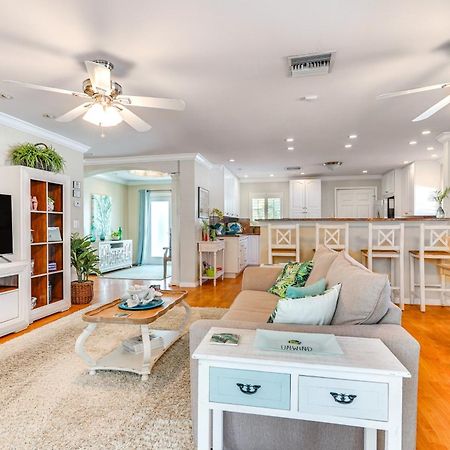Fort Myers Bungalow - 12 Miles To The Beach! Bagian luar foto