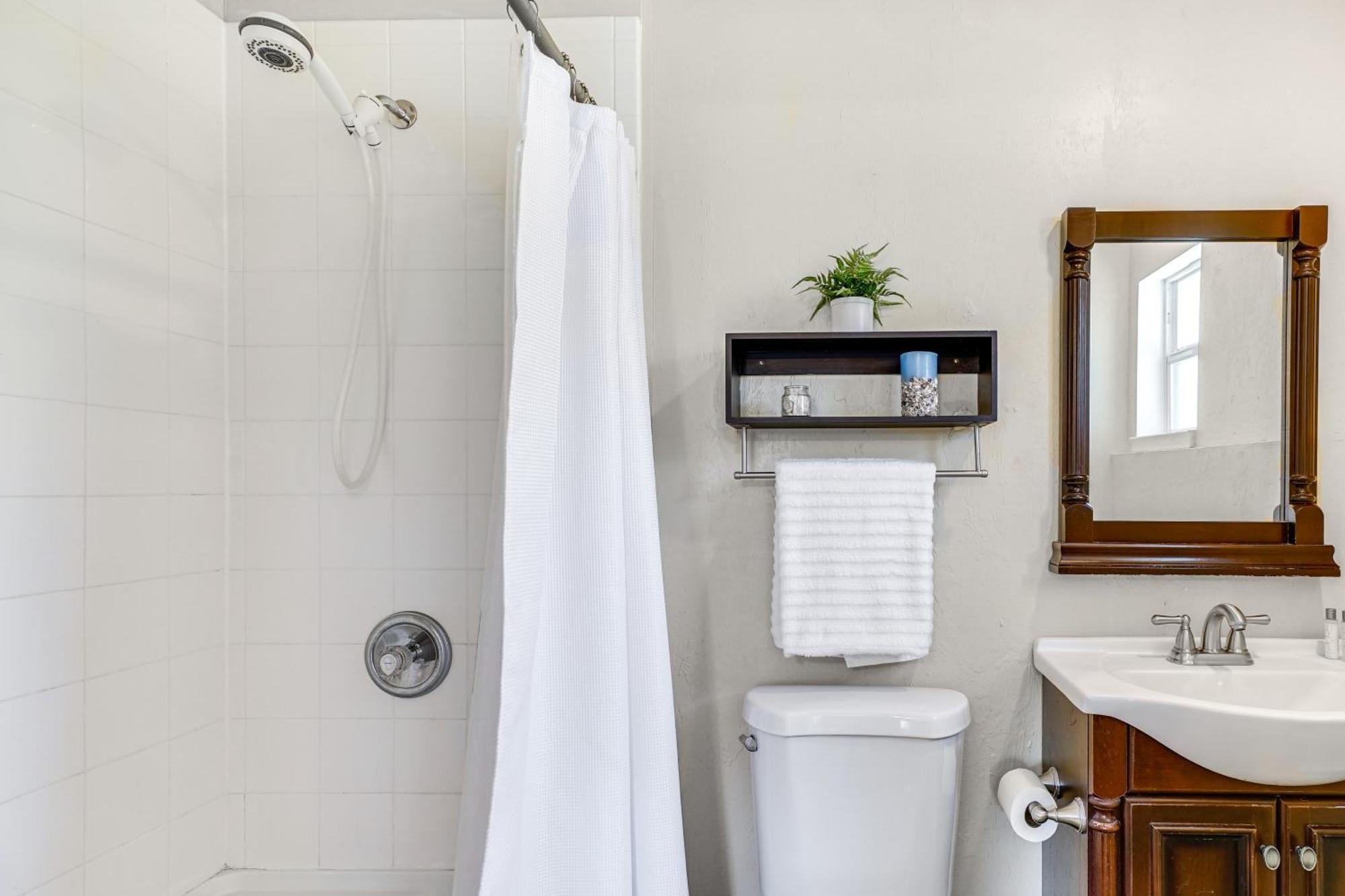 Fort Myers Bungalow - 12 Miles To The Beach! Bagian luar foto